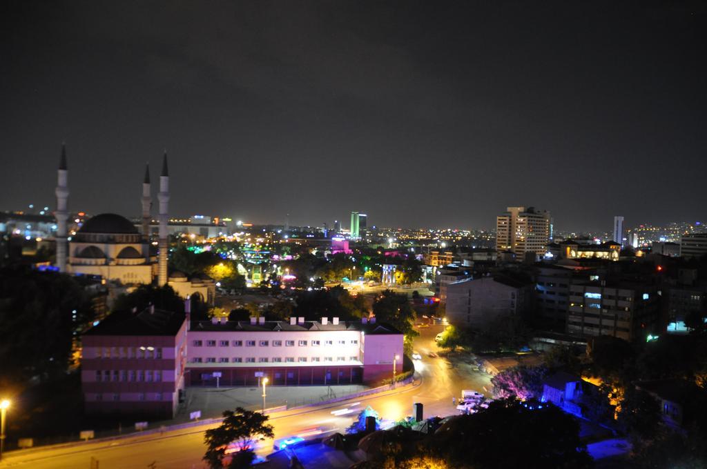Hotel Grand Sera 3*